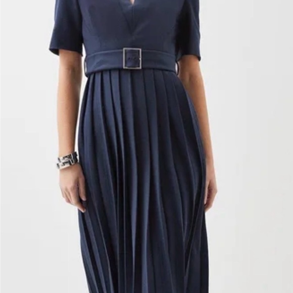 Karen Millen Forever Pleated Navy Midi Dress US 8P - Picture 5 of 5